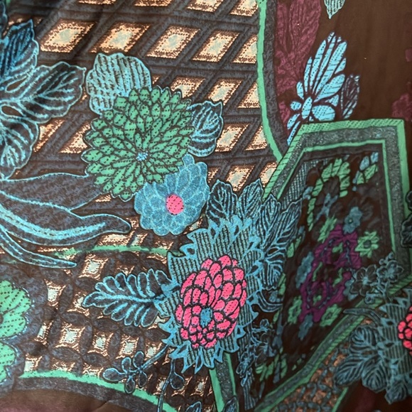 Natori Empress Caftan - Picture 6 of 8